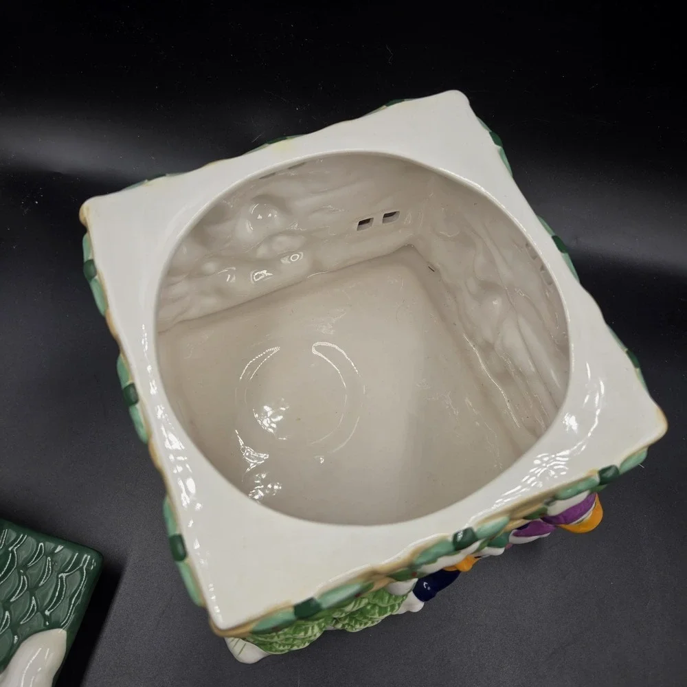 Vtg Disney Welcomes 2000 Mickey &‎ Friends Cookie Jar or Votive Light House Y2k